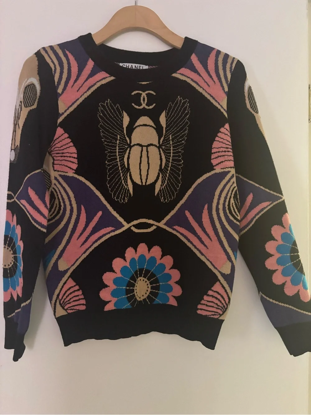 CHANEL Black Multicolor Crewneck Sweater with Scarab & Floral Motifs